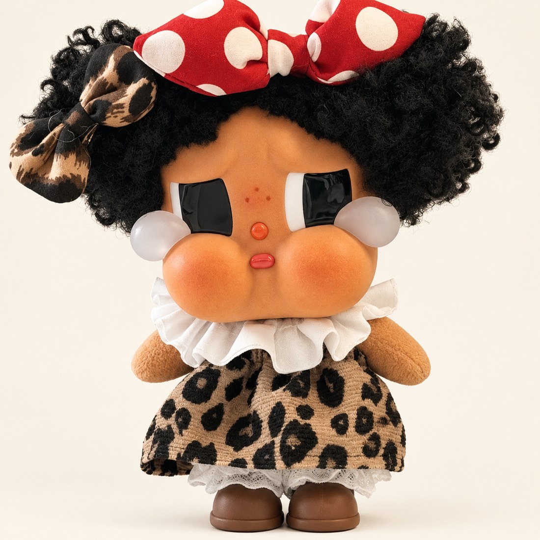 Plush doll wearing leopard print dress with white flower collar and brown shoes — plush toy clothes sized 15-25 cm